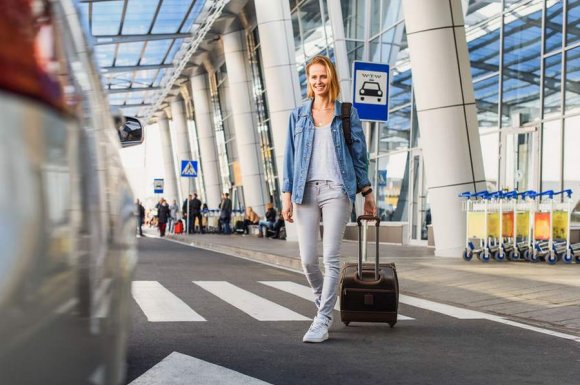 Société de taxi pour le transfert de personnes depuis une gare 